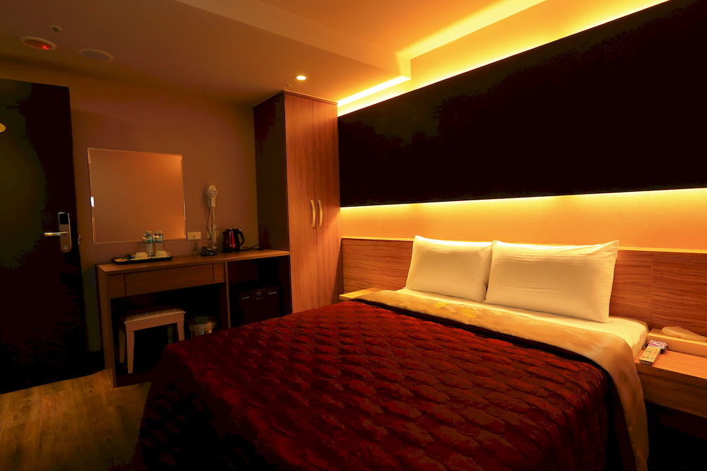 Colors Infinity Inn ไทเป ภายนอก รูปภาพ
